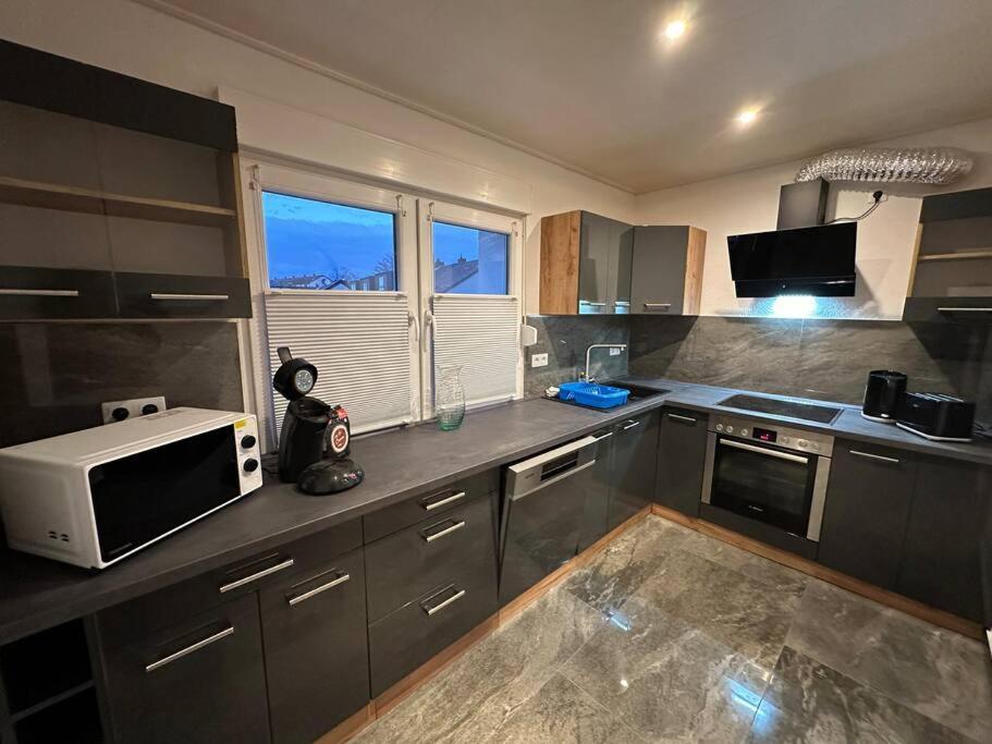 Top 3 Zimmer Appartment Bei Der Schalke Arena, Sport Und Natur Naehe Dortmund Essen Duesseldorf Oberhausen غيلسنكيرشن المظهر الخارجي الصورة